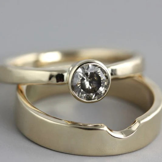 Vintage Gold Inlaid Zirconia Ring Set