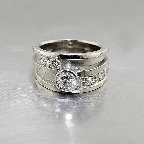 Vintage Silver Zirconia Layering Ring