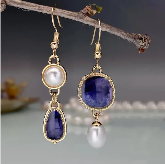 Vintage Blue Stone & Pearl Gold Earrings