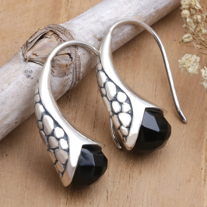 Vintage Silver Black Drop Earrings