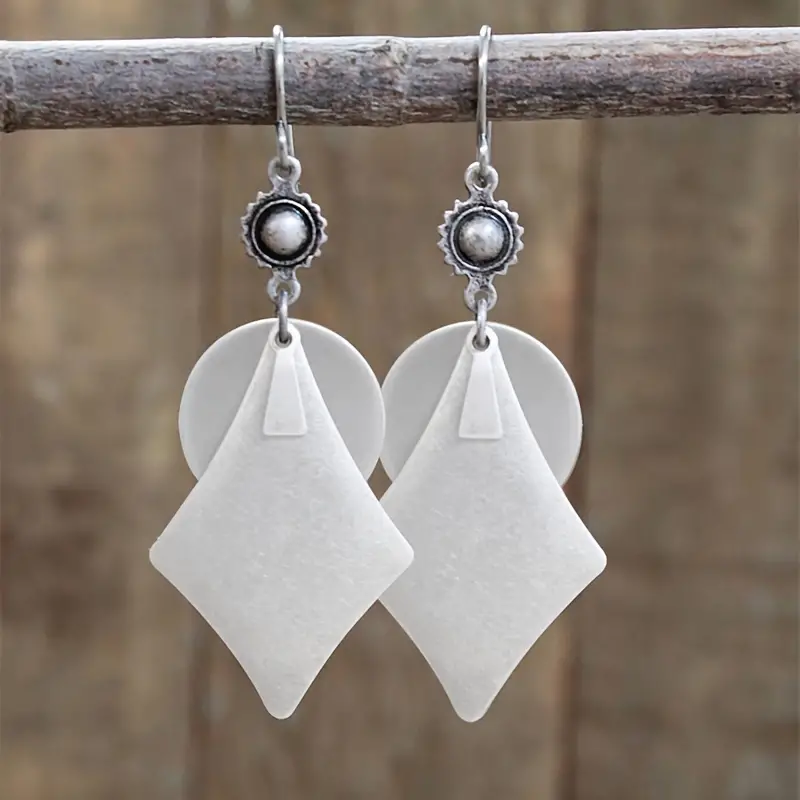 Vintage White Dangling Earrings