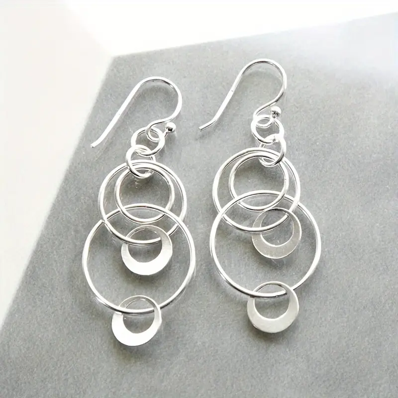 Vintage Dangling Circles Silver Earrings