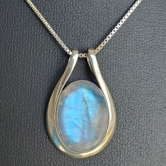 Vintage White Opal Necklace