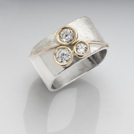 Vintage Square Silver Zirconia Ring