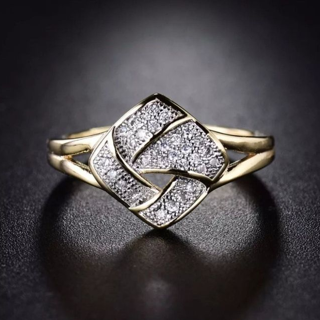 Vintage Bright Symbol Gold Ring