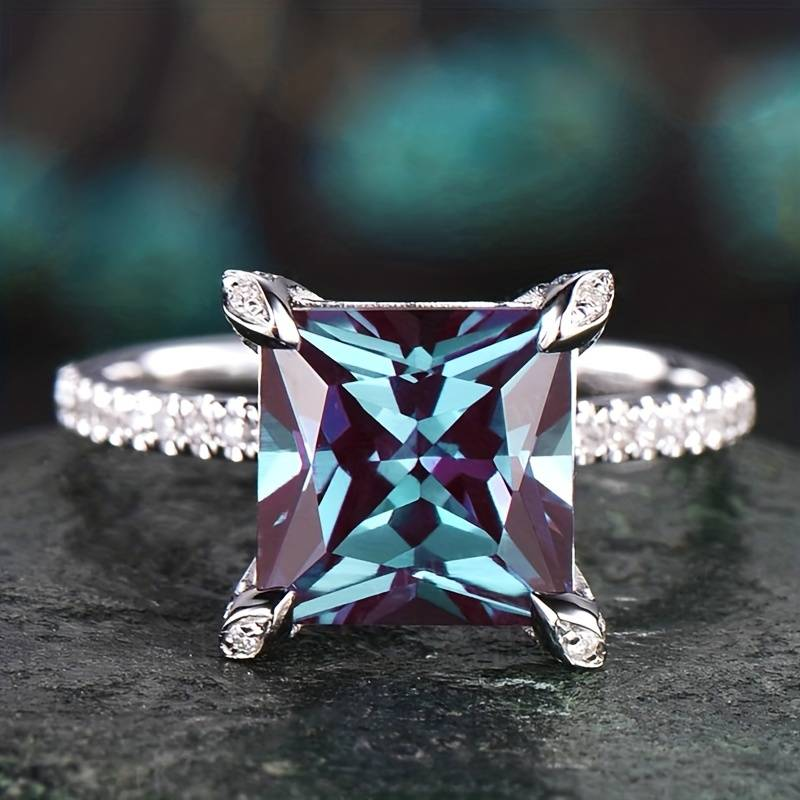 Vintage Blueish Cubic Ring