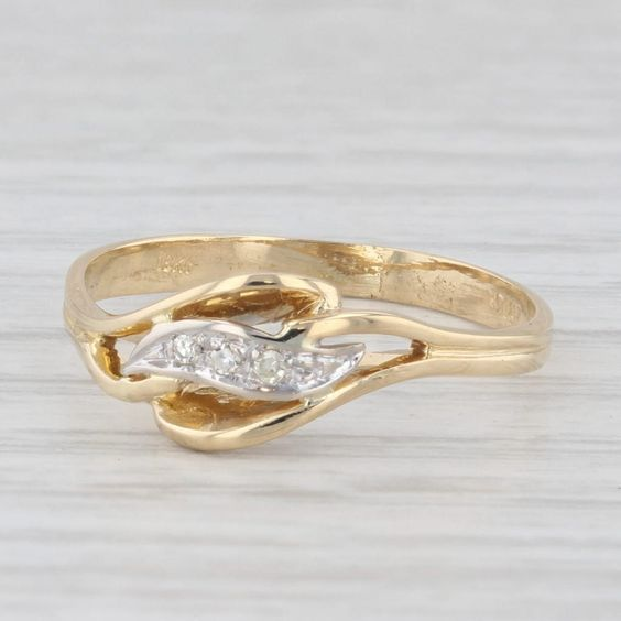 Vintage Fine Golden Zirconia Ring