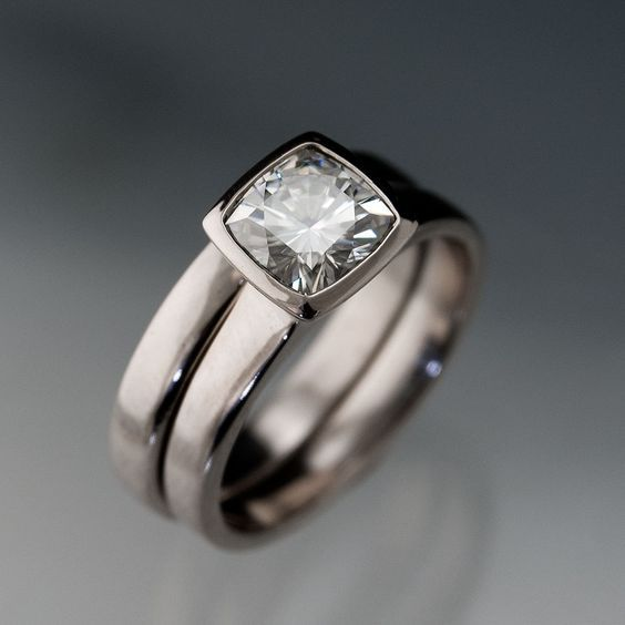 Vintage Silver Two Layer Zirconia Ring