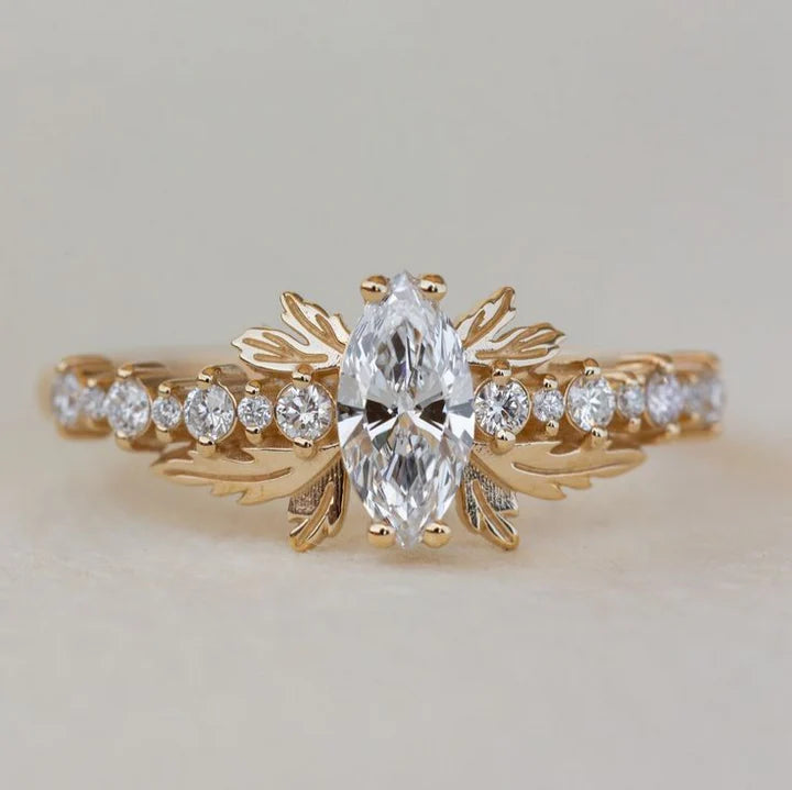 Vintage Starlight Zirconia Gold Ring