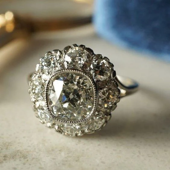 Vintage Crystal Round Ring