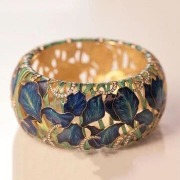 Vintage Blue Floral Gold Ring