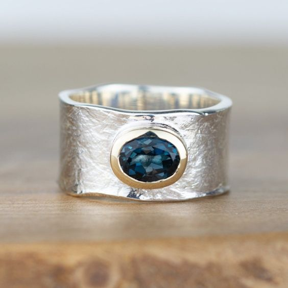 Vintage Silver Inlaid Blue Stone Ring