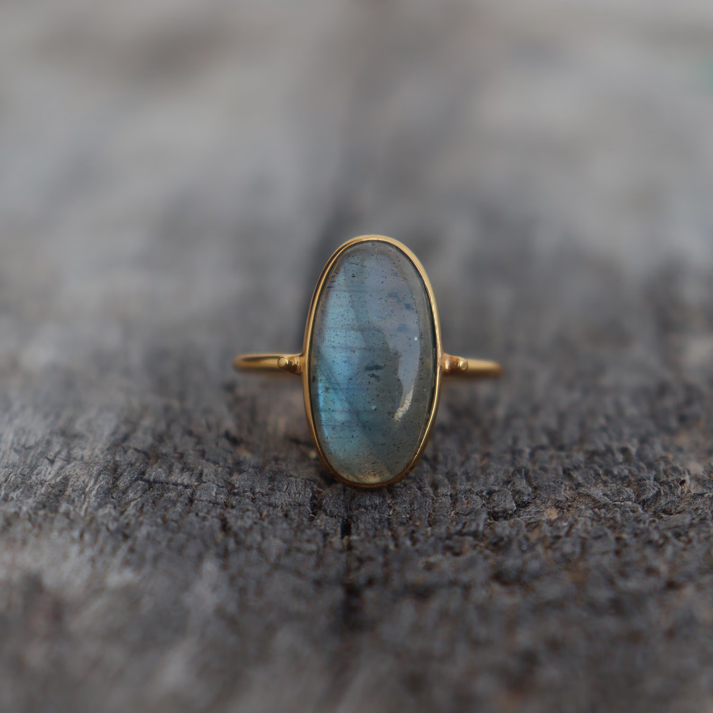 Vintage Blue Stone Gold Ring