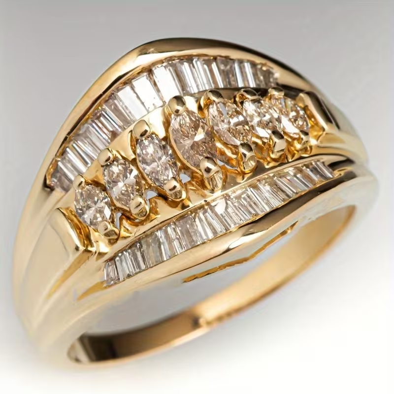 Elegant Carved Crystal Gold Ring