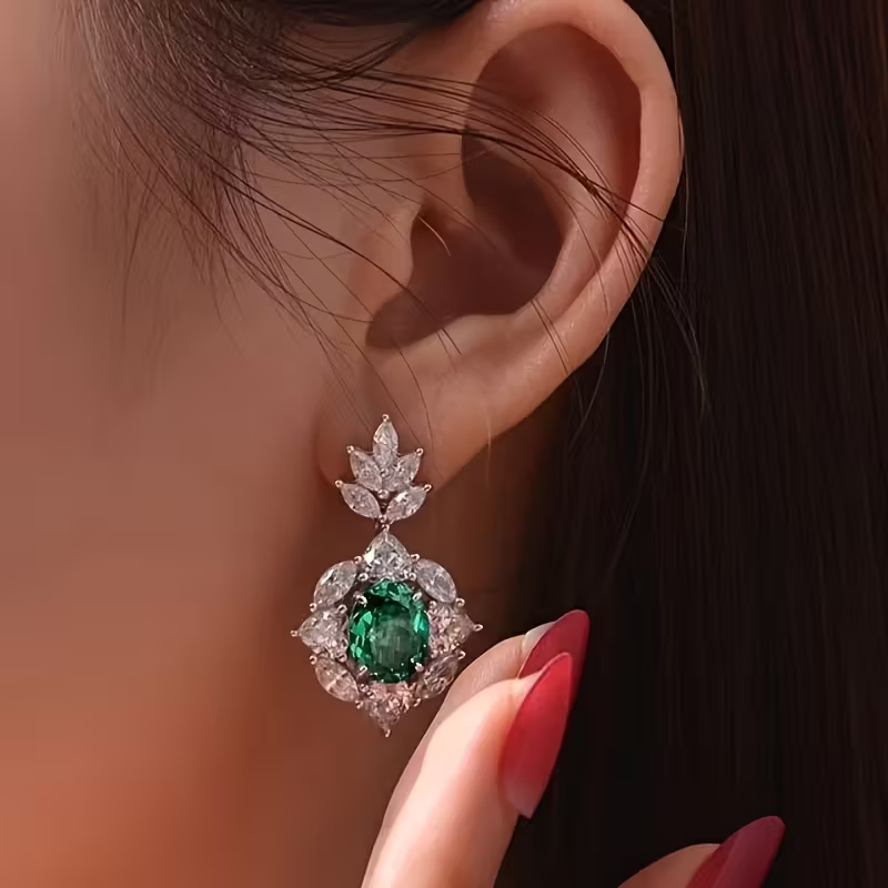 Dangle Green Crystalline Earrings