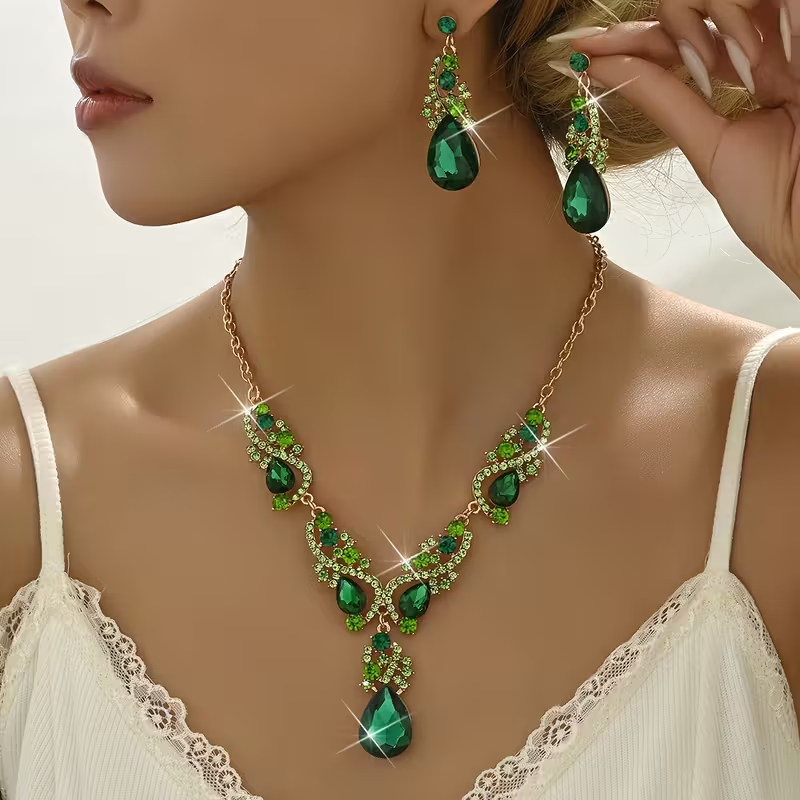Emerald Crystalline Set