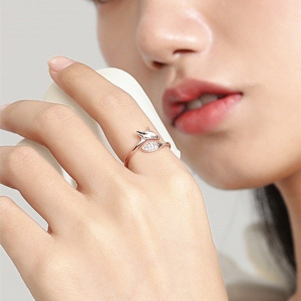 Rose Silver Fox Ring