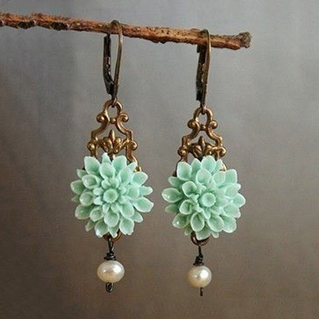 Boho Earrings with Turquoise Flower and Pearl