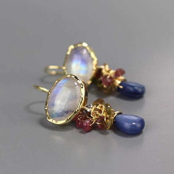 Vintage Golden White Stone Earrings