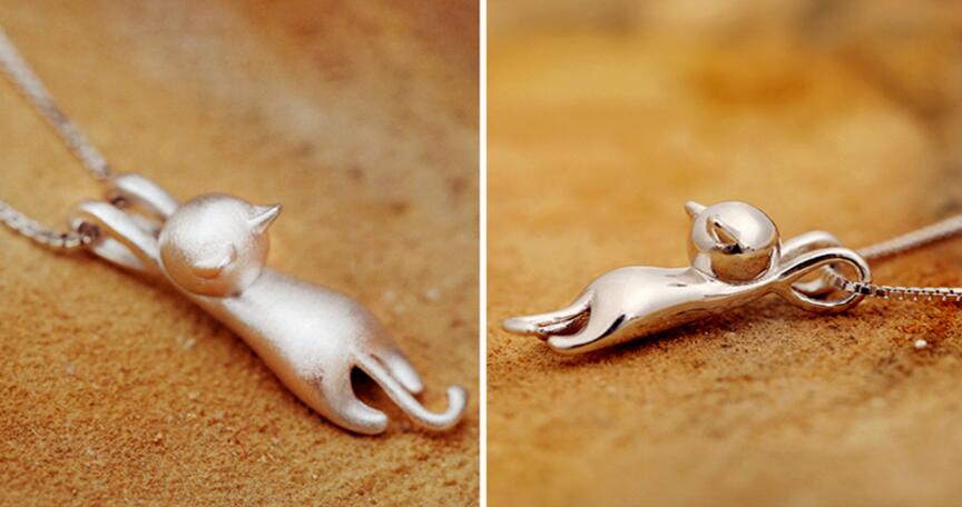 925 Sterling Silver Playful Kitty Necklace